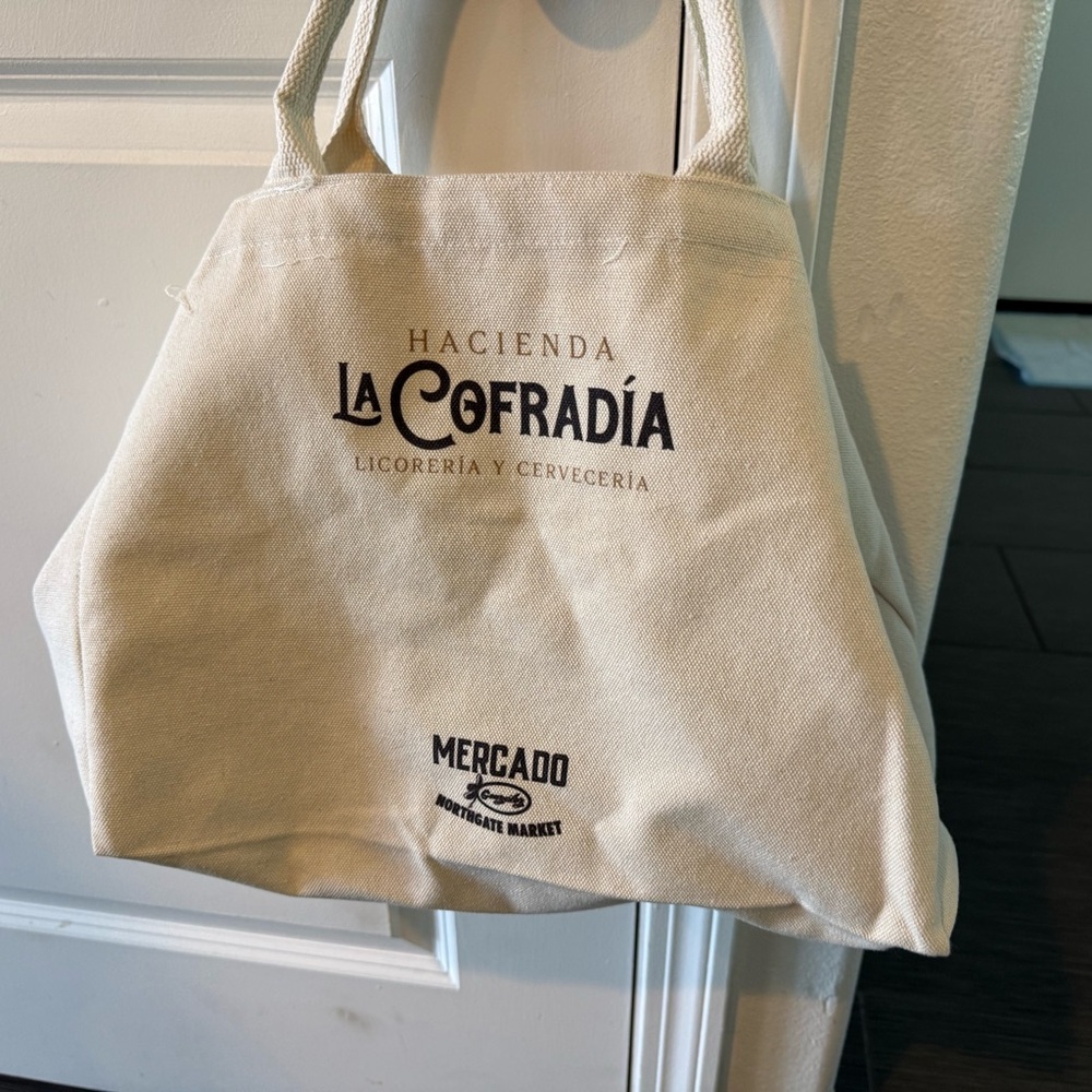 Beautiful Cotton tote, better than Trader Joe’s